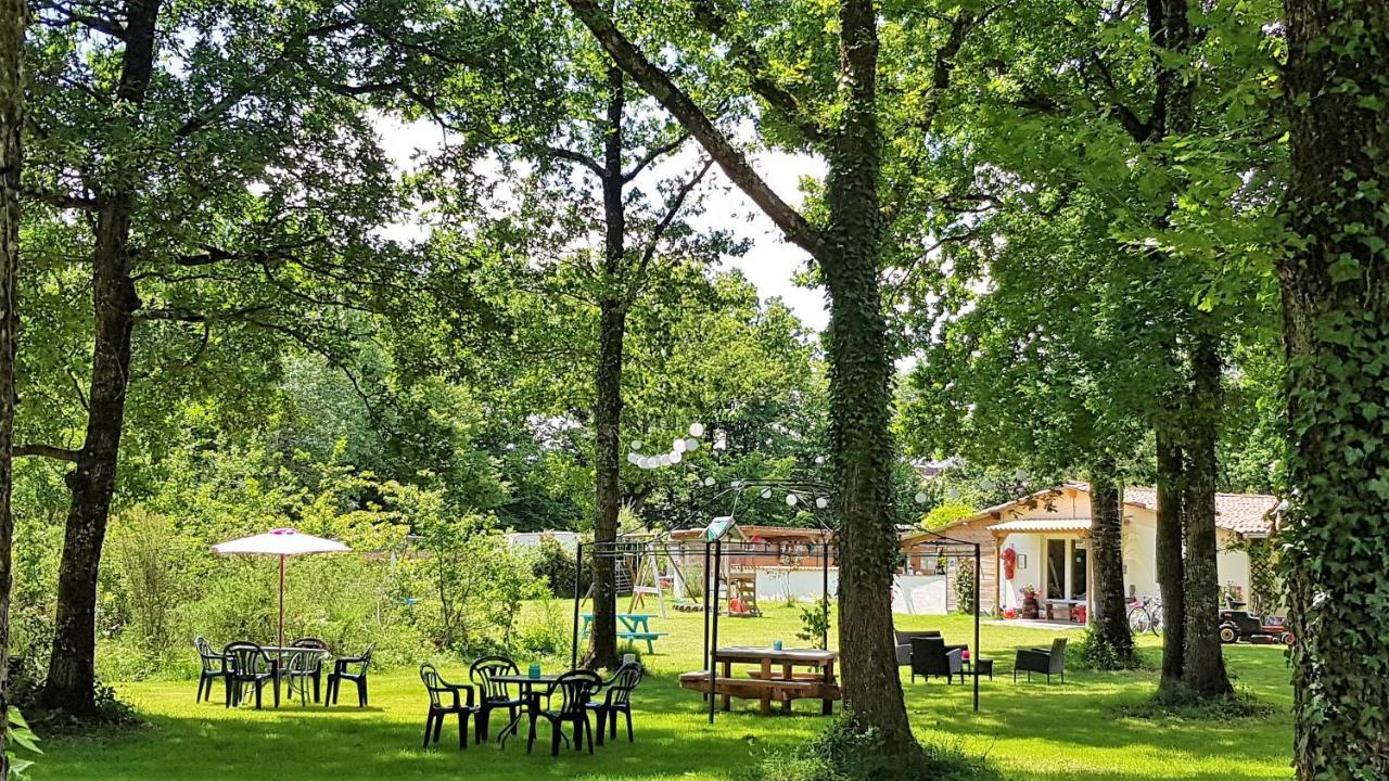 Chalandray Camping Bois De St Hilaire מראה חיצוני תמונה